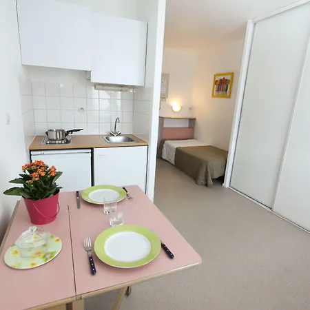 Hotel Abitel - Les Studines D'ornon